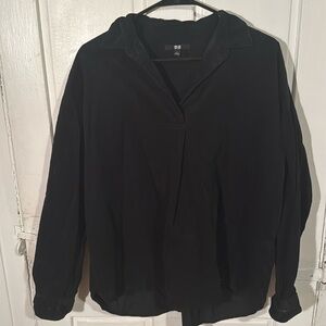 Women’s Uniqlo long sleeve corduroy shirt size L